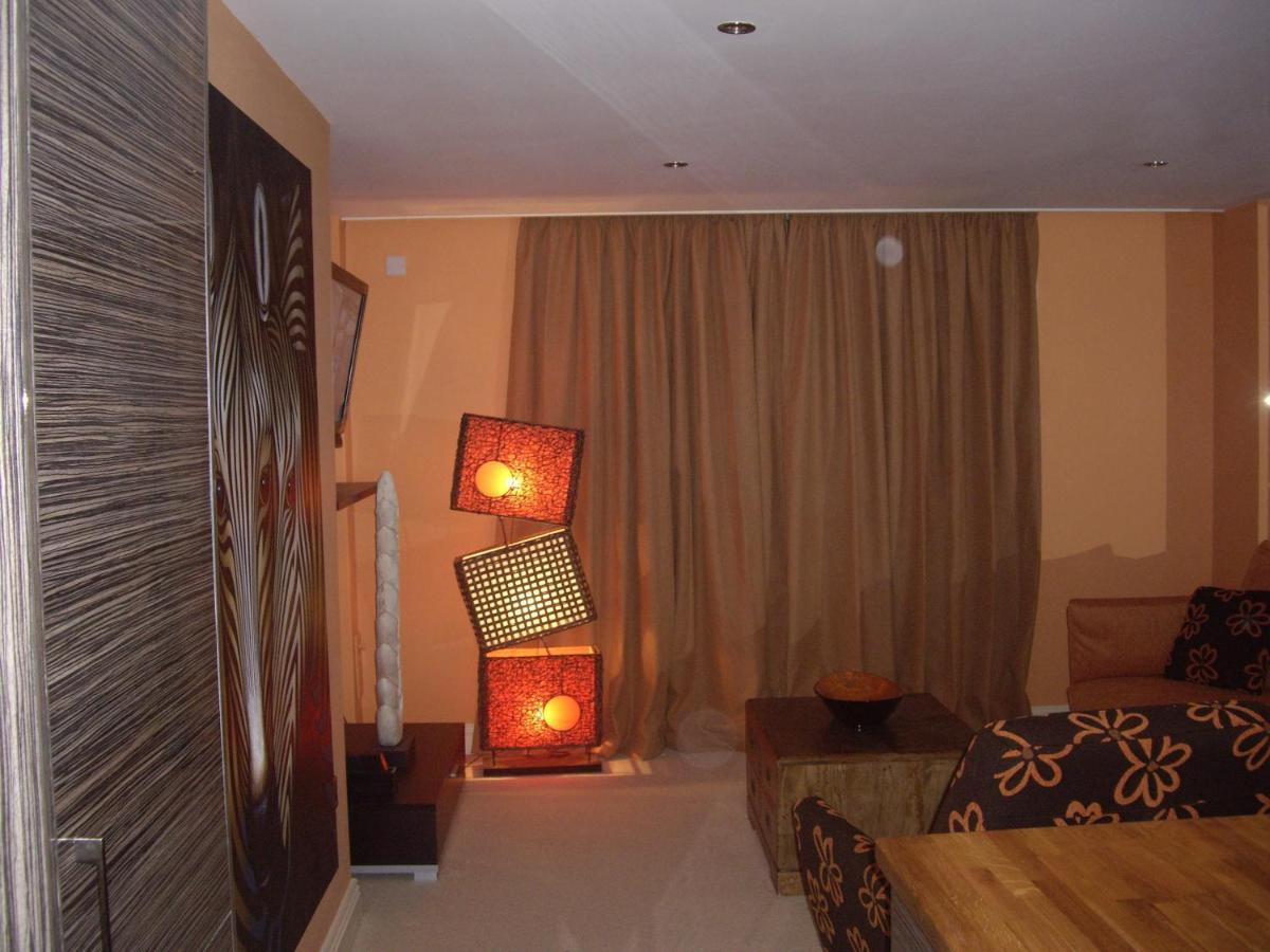 Portland Apartments Cheltenham Szoba fotó